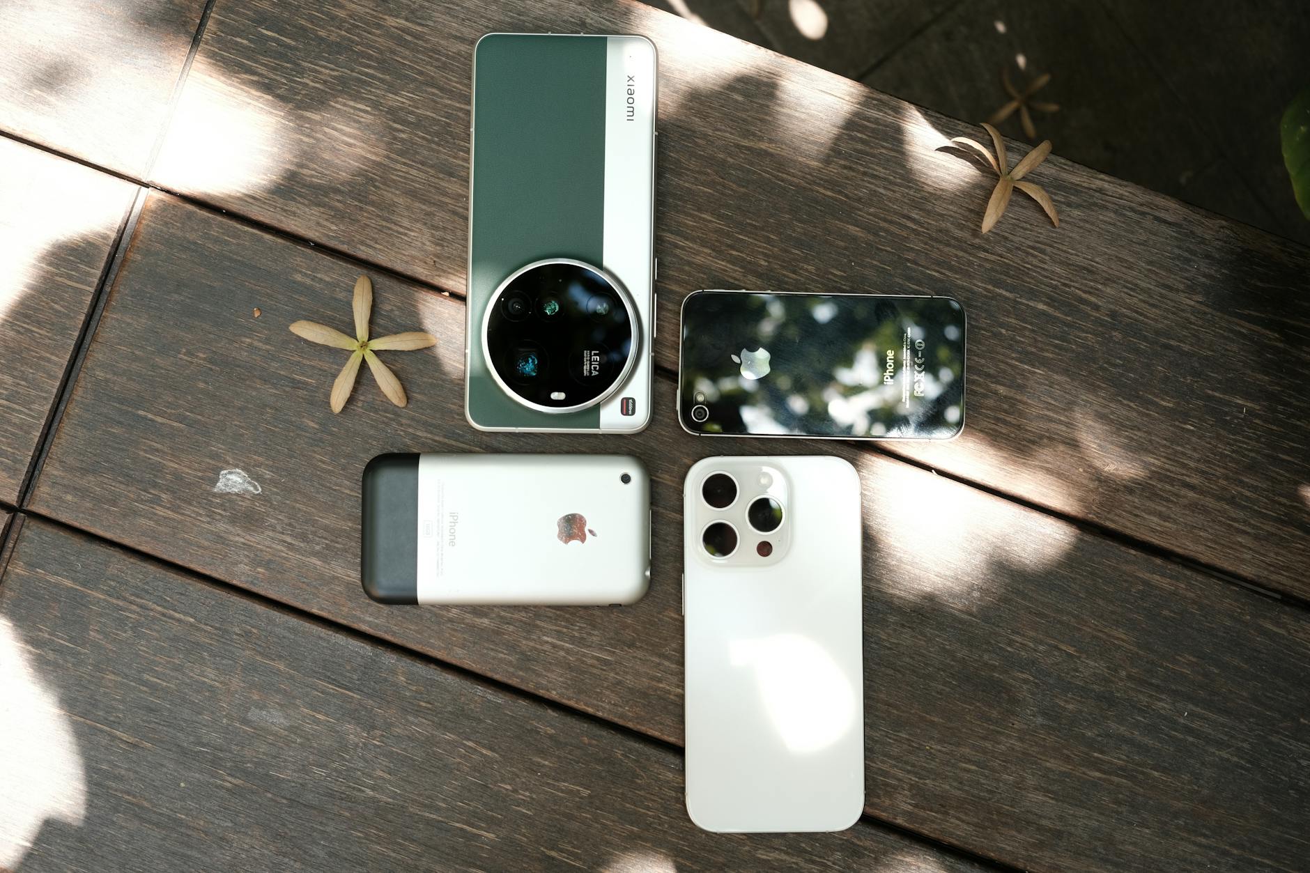 Comparison table of ChatCut vs OpusClip vs CapCut vs Canva for turning long videos into short clips, showing features and pricing